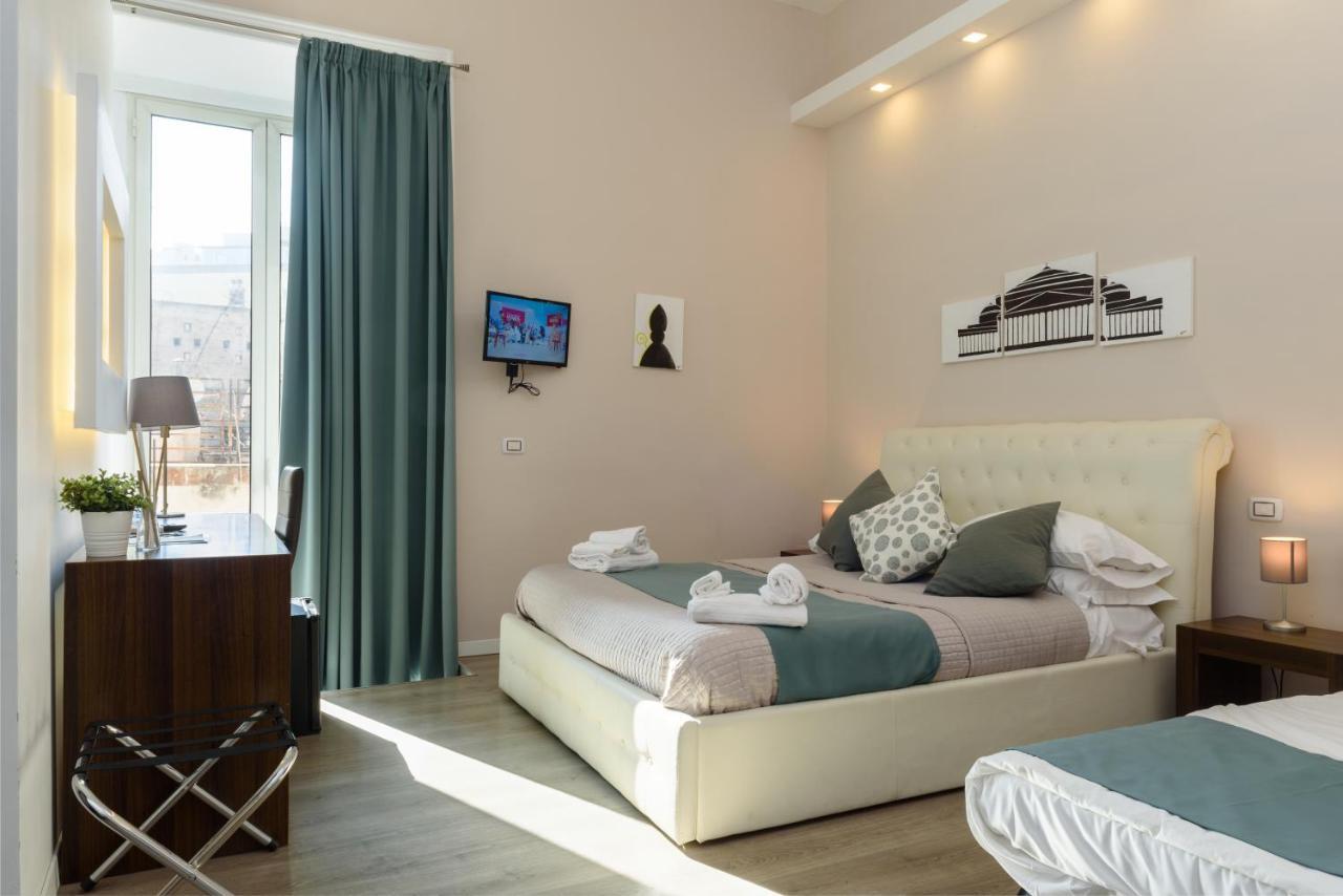 ナポリ Domus Angioina Bed & Breakfast エクステリア 写真